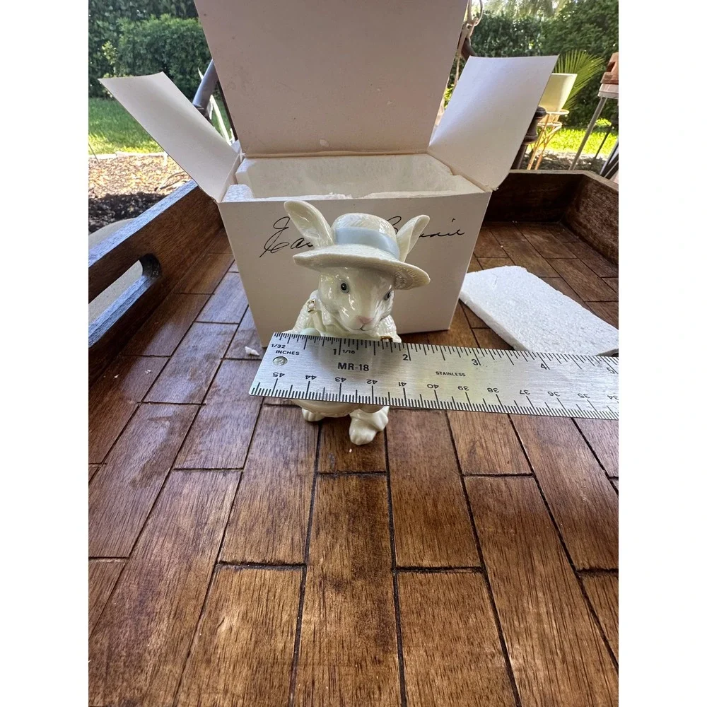 Lenox 2002 Limited Edition Easter Bunny Figurine Ivory China Basket Eggs Box EUC